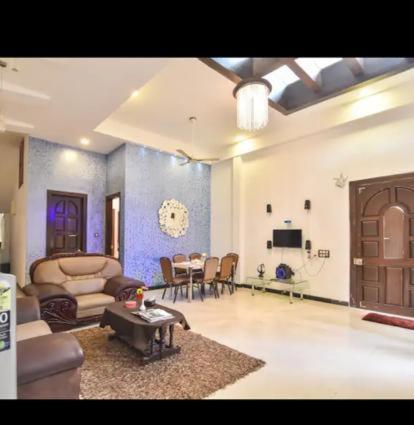Mount Bliss Villa Lonavala Exterior foto